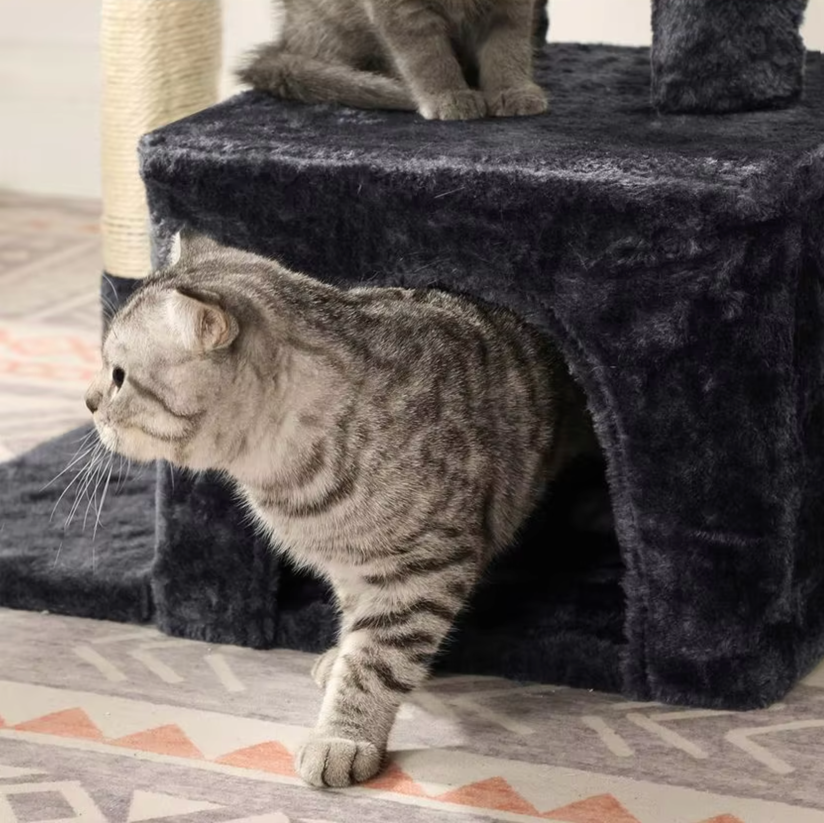 Cat Tree 72cm Cat Scratching Post Tower with Condo & Perch